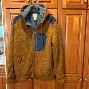 L.L. Bean Men's Golden Tan Sweater w/ Navy and Gray Details - 100% Shetland Wool